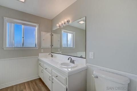 753 Carnation Ln, Fallbrook, CA 92028 photo 11