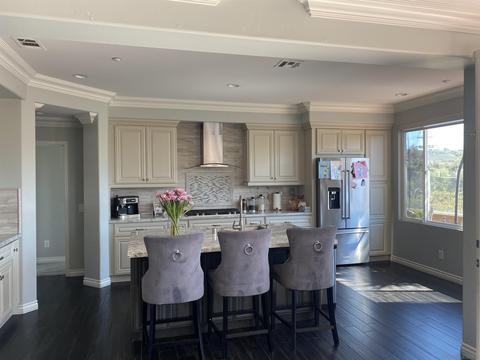 1607 Emerald Point Ct, El Cajon, CA 92019 photo 2