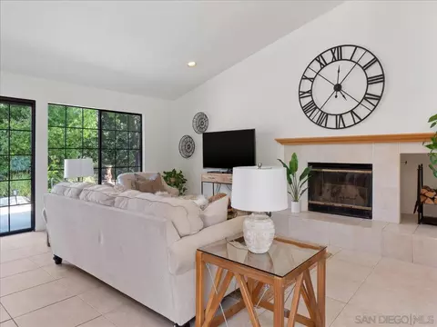 13710 Paseo Bonita, Poway, CA 92064 photo 11