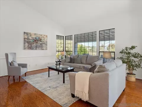 13710 Paseo Bonita, Poway, CA 92064 photo 3