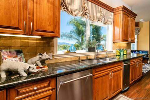 5125 Olive Hill Trl, Bonsall, CA 92003 photo 18