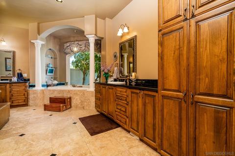 5125 Olive Hill Trl, Bonsall, CA 92003 photo 40