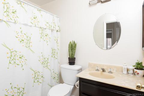 1032 La Presa Ave, Spring Valley, CA 91977 photo 13