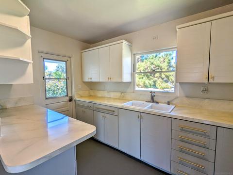 1815 Galway Pl, El Cajon, CA 92020 photo 10