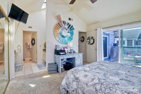 6871 Carnation Dr, Carlsbad, CA 92011 photo 18