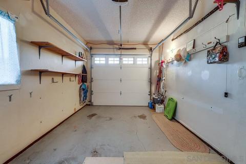 512 N Westwind Dr, El Cajon, CA 92020 photo 23