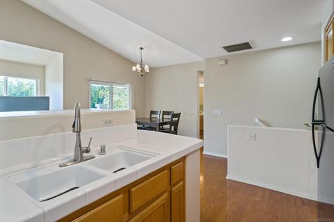 1232 Stagecoach Trail Loop, Chula Vista, CA 91915 photo 9