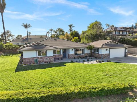 1599 Malaga Way, Fallbrook, CA 92028 photo 1