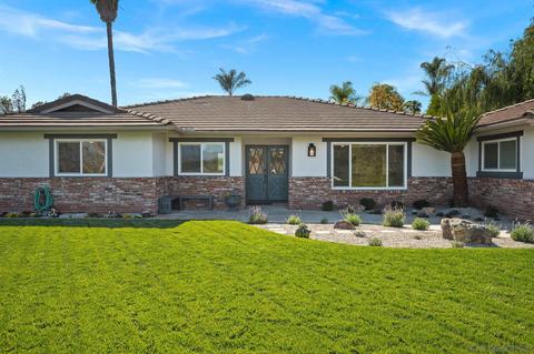 1599 Malaga Way, Fallbrook, CA 92028 photo 4
