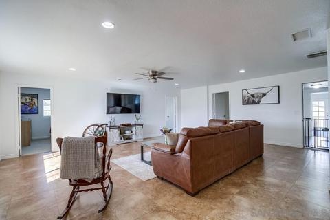 1365 Willson Rd, El Cajon, CA 92019 photo 13