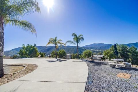 1365 Willson Rd, El Cajon, CA 92019 photo 2