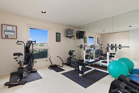 1080 Muirlands Dr, La Jolla, CA 92037 photo 32