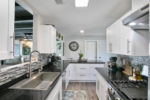 1569 E Lexington, El Cajon, CA 92019 photo 15