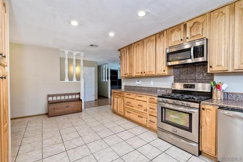 12861 Carriage Rd, Poway, CA 92064 photo 11