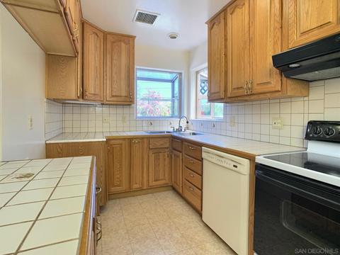 895 Mountain View Rd, El Cajon, CA 92021 photo 24