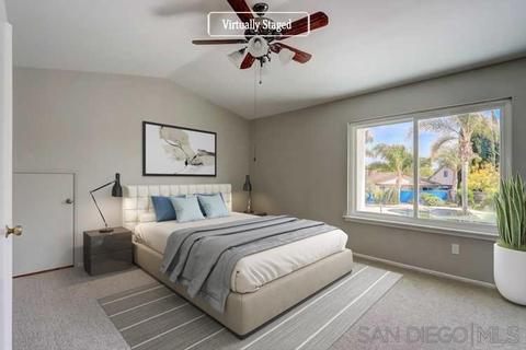 736 Foxwood Dr, Oceanside, CA 92057 photo 2