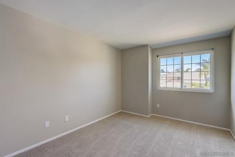 736 Foxwood Dr, Oceanside, CA 92057 photo 23