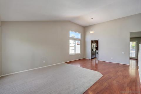 736 Foxwood Dr, Oceanside, CA 92057 photo 10