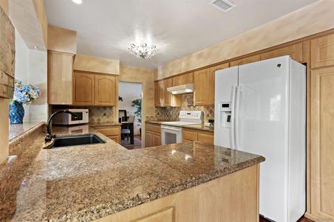 17062 Matinal Rd, San Diego, CA 92127 photo 13