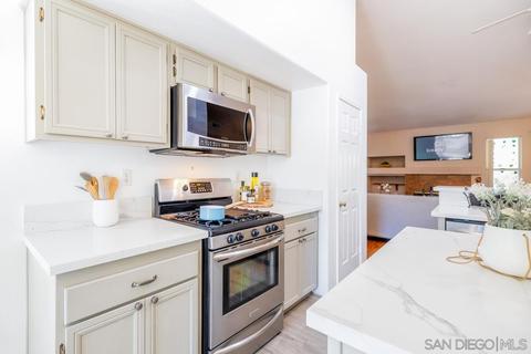 245 Del Mesa St, Oceanside, CA 92058 photo 10