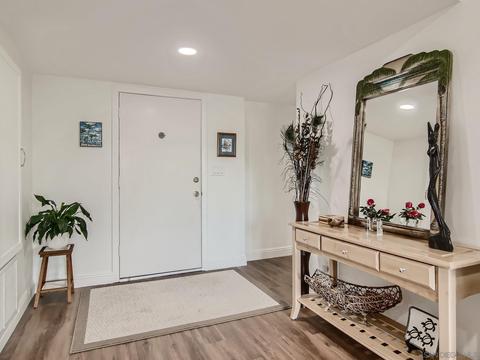 333 Orange Ave #18, Coronado, CA 92118 photo 3