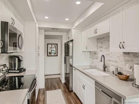 333 Orange Ave #18, Coronado, CA 92118 photo 7