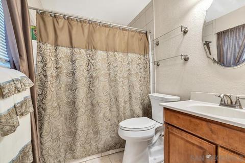 11056 Escadera Pl, Lakeside, CA 92040 photo 17