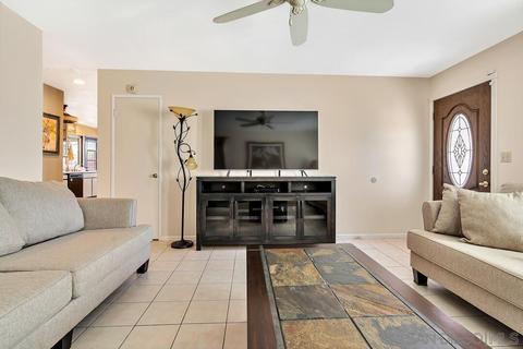 11056 Escadera Pl, Lakeside, CA 92040 photo 6