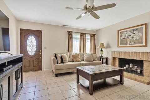 11056 Escadera Pl, Lakeside, CA 92040 photo 5