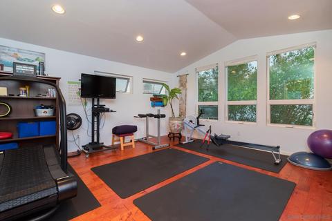 248 D Ave, Coronado, CA 92118 photo 17