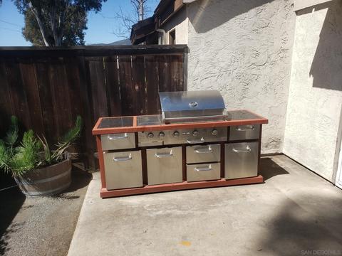 1821 Esquire Gln, Escondido, CA 92029 photo 5