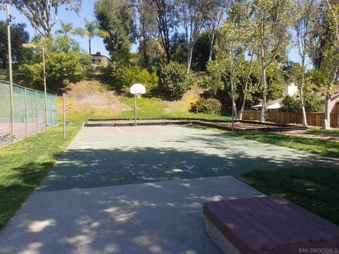 1821 Esquire Gln, Escondido, CA 92029 photo 22