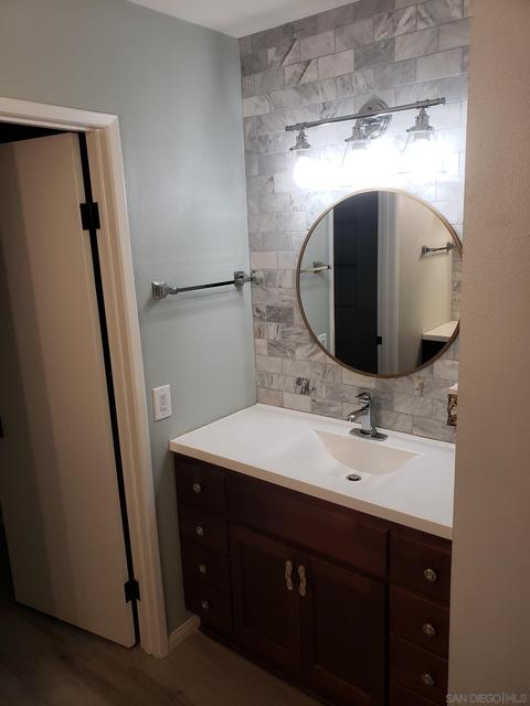 1821 Esquire Gln, Escondido, CA 92029 photo 13