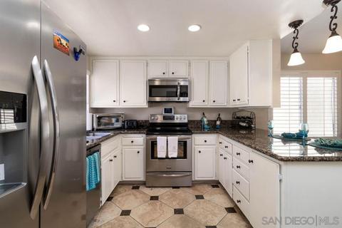 75 Third Ave #19, Chula Vista, CA 91910 photo 2