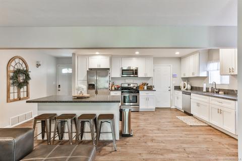 515 Wayne Ave, El Cajon, CA 92021 photo 1