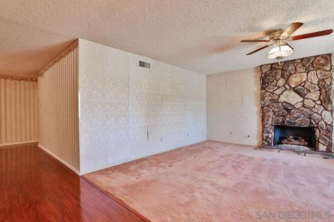 750 Dewane Dr, El Cajon, CA 92020 photo 3