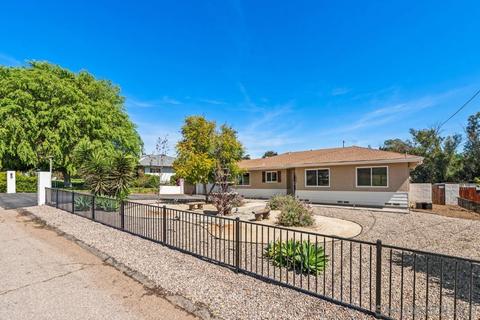 1636 Laslo Dr, Escondido, CA 92025 photo 2