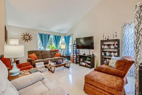 1424 Darwin Dr, Oceanside, CA 92056 photo 5