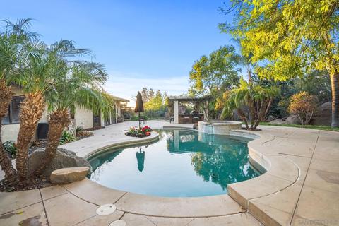 2047 Corte Madeira, Alpine, CA 91901 photo 3