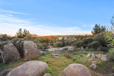 2047 Corte Madeira, Alpine, CA 91901 photo 28