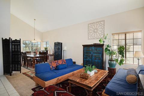 2742 Olympia Dr, Carlsbad, CA 92010 photo 4