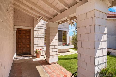 2742 Olympia Dr, Carlsbad, CA 92010 photo 3