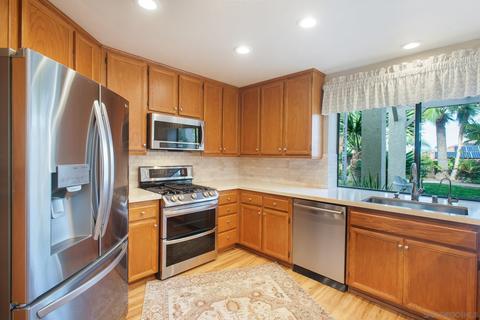 2026 Sequoia Crst, Vista, CA 92081 photo 9