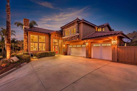 3738 Emma Rd, Vista, CA 92084 photo 1