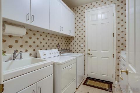1546 Hamilton Ln, Escondido, CA 92029 photo 29