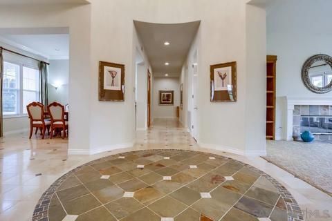 1546 Hamilton Ln, Escondido, CA 92029 photo 4