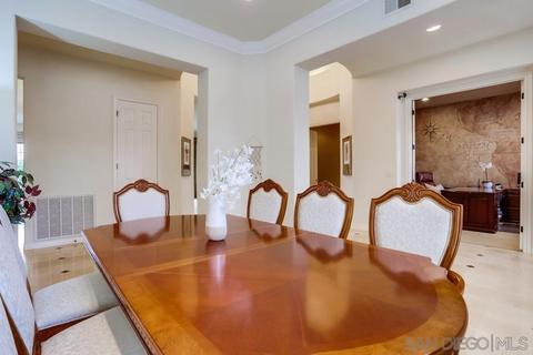 1546 Hamilton Ln, Escondido, CA 92029 photo 8