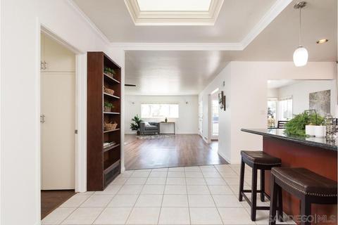 8533 Gateside, La Mesa, CA 91941 photo 4