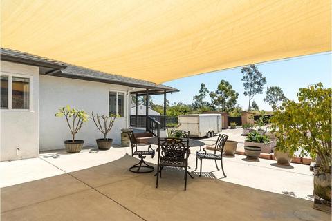 8533 Gateside, La Mesa, CA 91941 photo 32