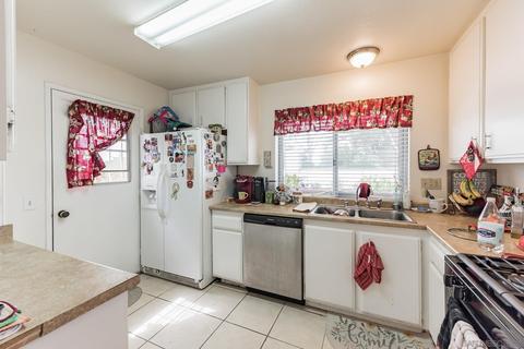 802 Caminito Azul, Carlsbad, CA 92011 photo 15